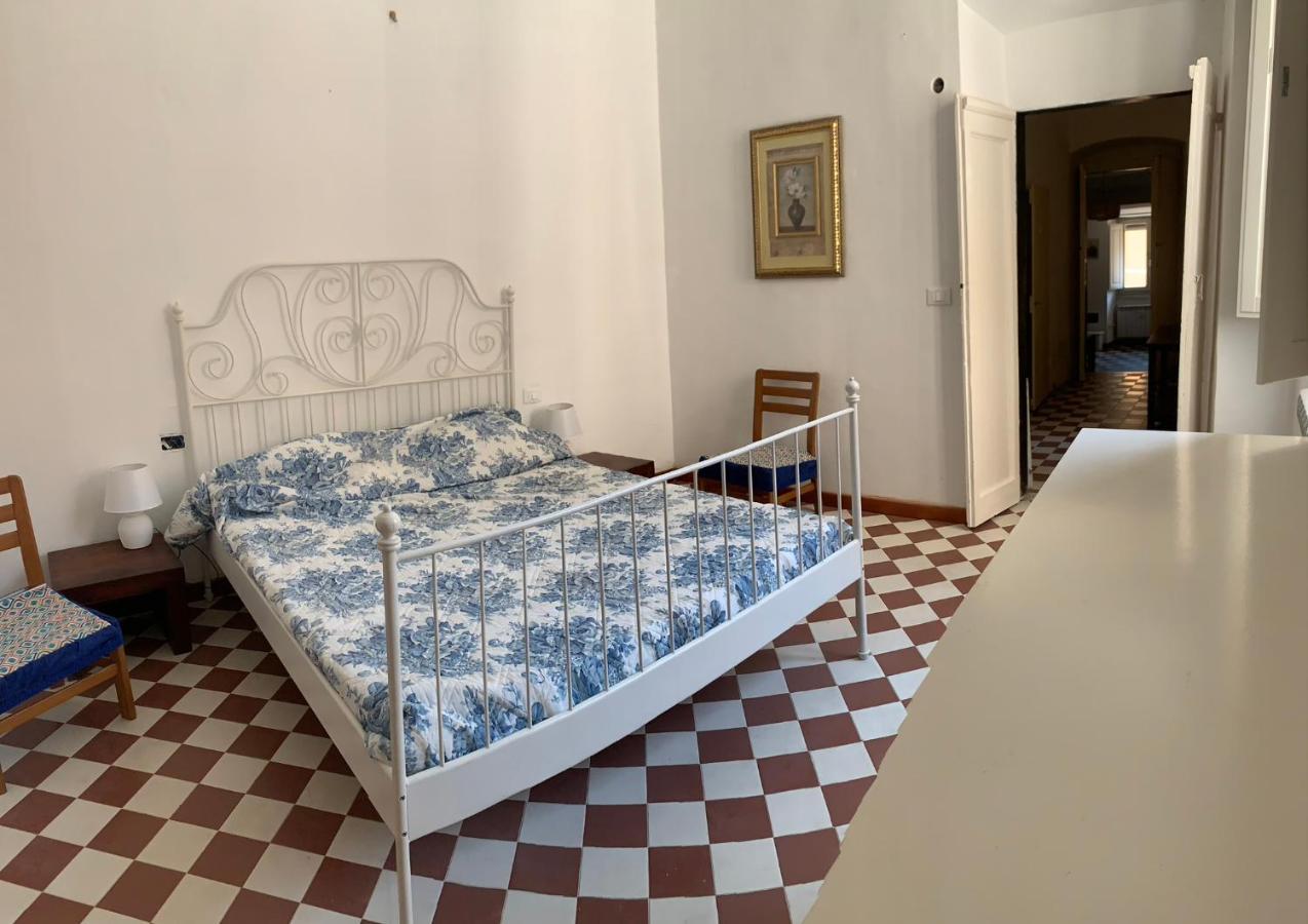 Appartamento Matteotti 45 Sarzana Esterno foto
